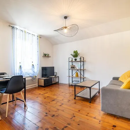 L'indus T2--hyper Centre--tout Confort--clim--wifi Apartment Lourdes