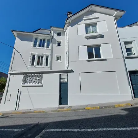 Apartment L'indus T2--hyper Centre--tout Confort--clim--wifi *